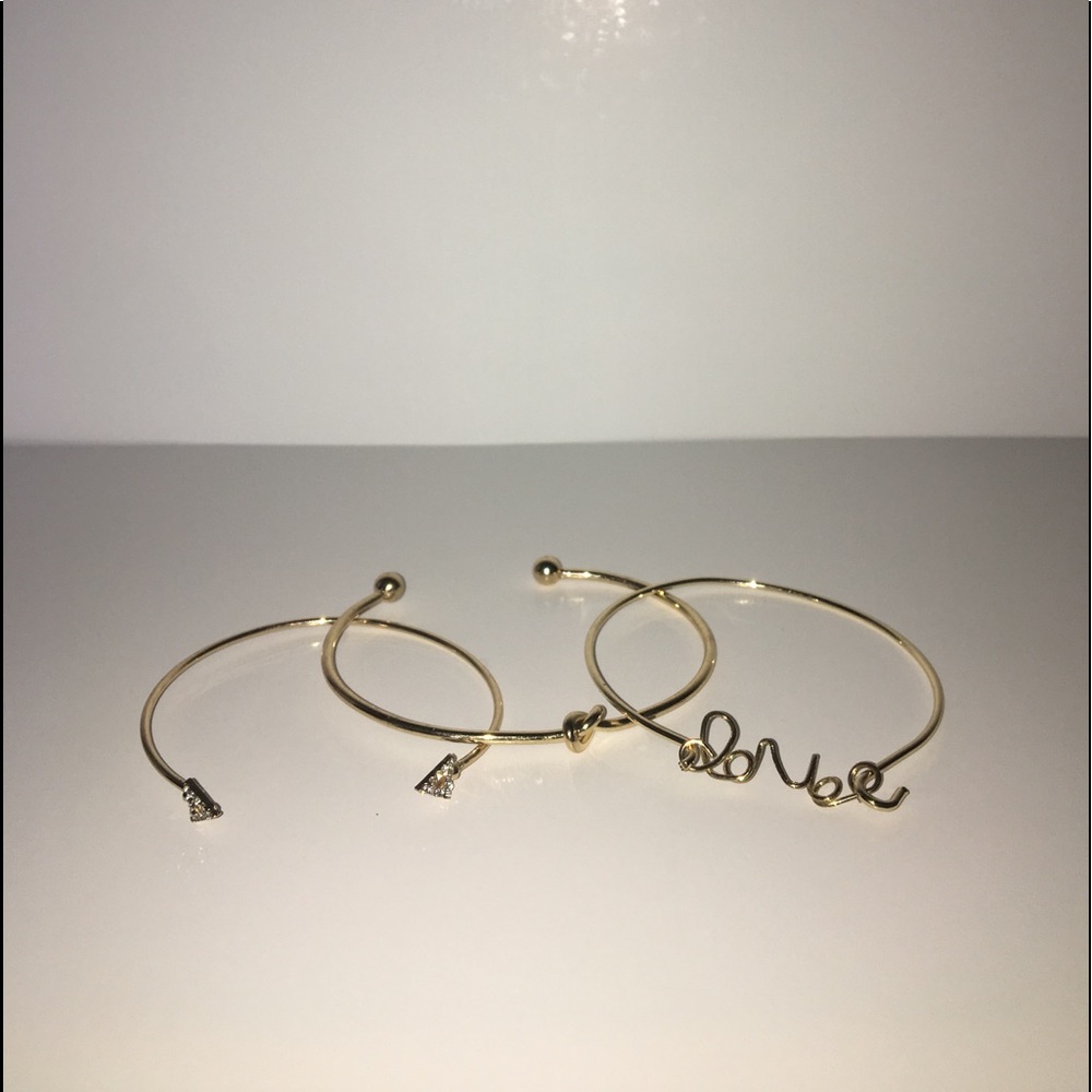 Gently used bracelets